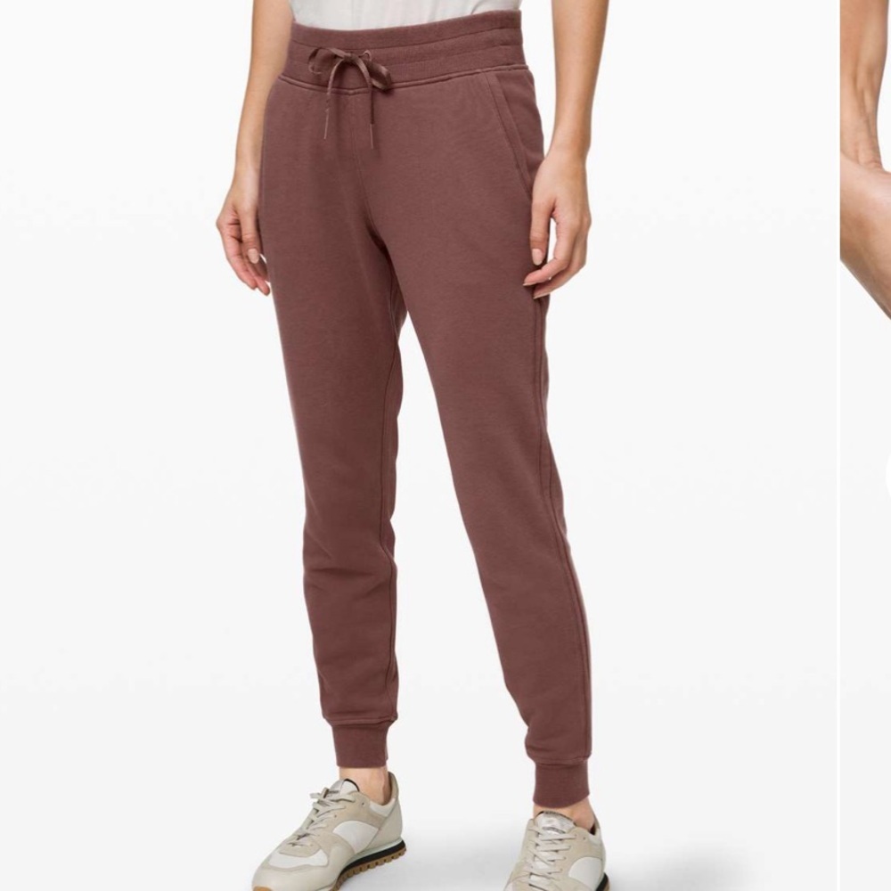 Lululemon Warm Down Jogger II
Antique Bark size 6 - Picture 3 of 10